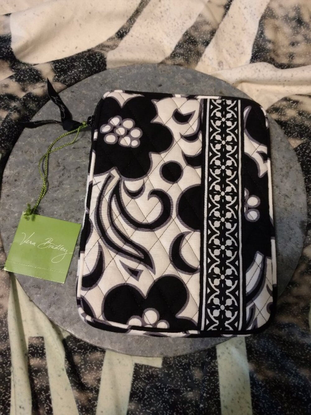 Vera Bradley 'Night And Day' E-Reader Sleeve NWT! Black & White